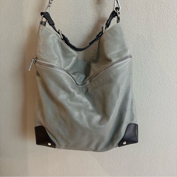 & OTHER STORIES | Grain Leather Hobo black gray leather bag - Picture 4 of 12